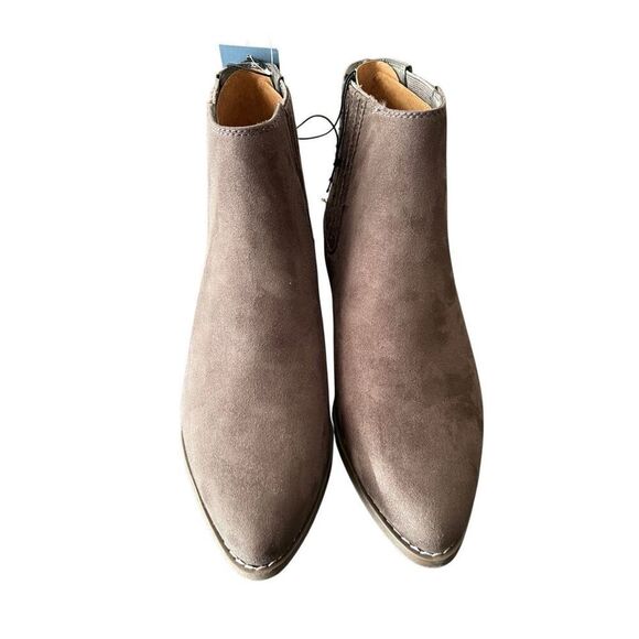 Western Boots Universal Thread Dark Taupe (Dark Brown) Size 8 wide - Picture 4 of 6